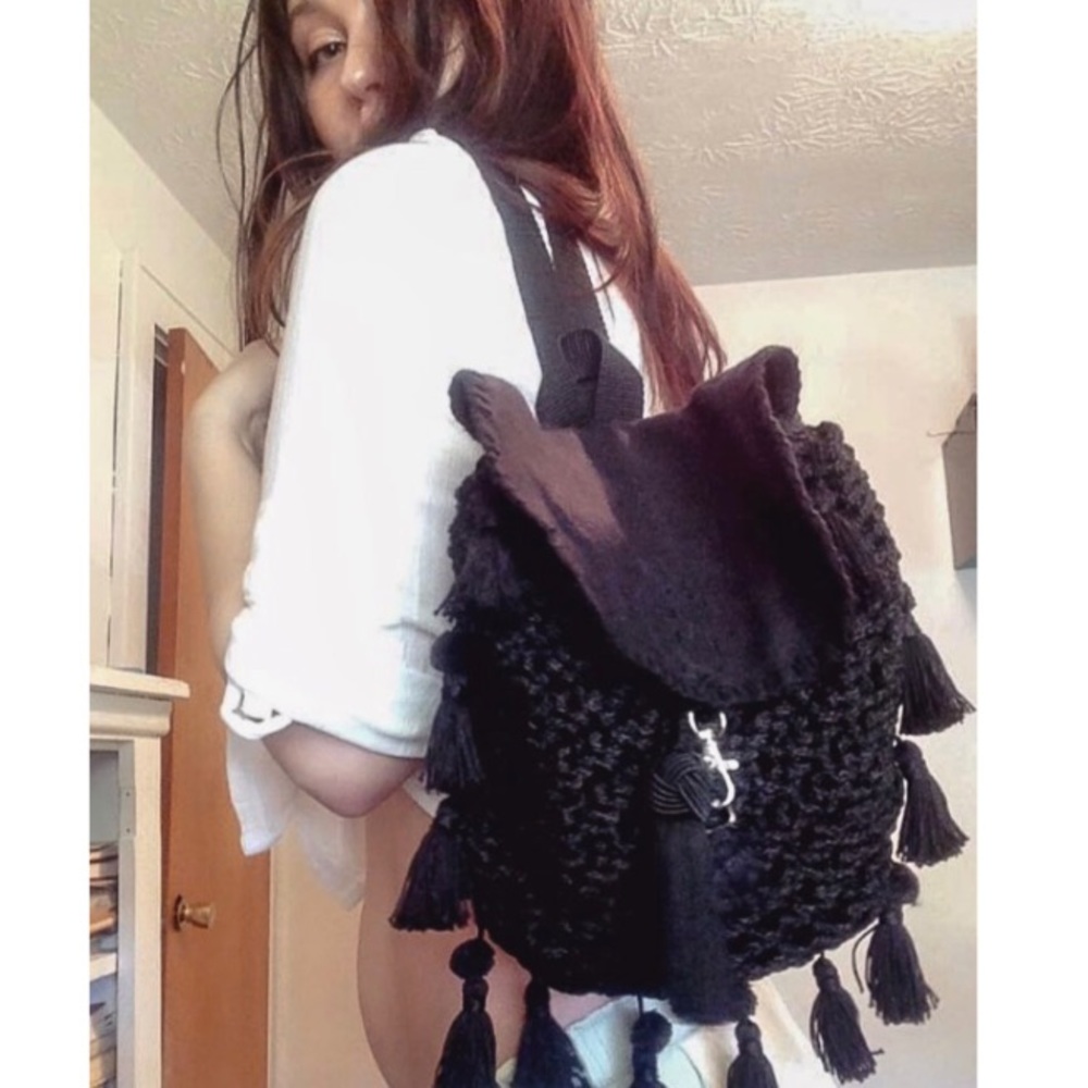 Macrame mini backpack. Handmade.